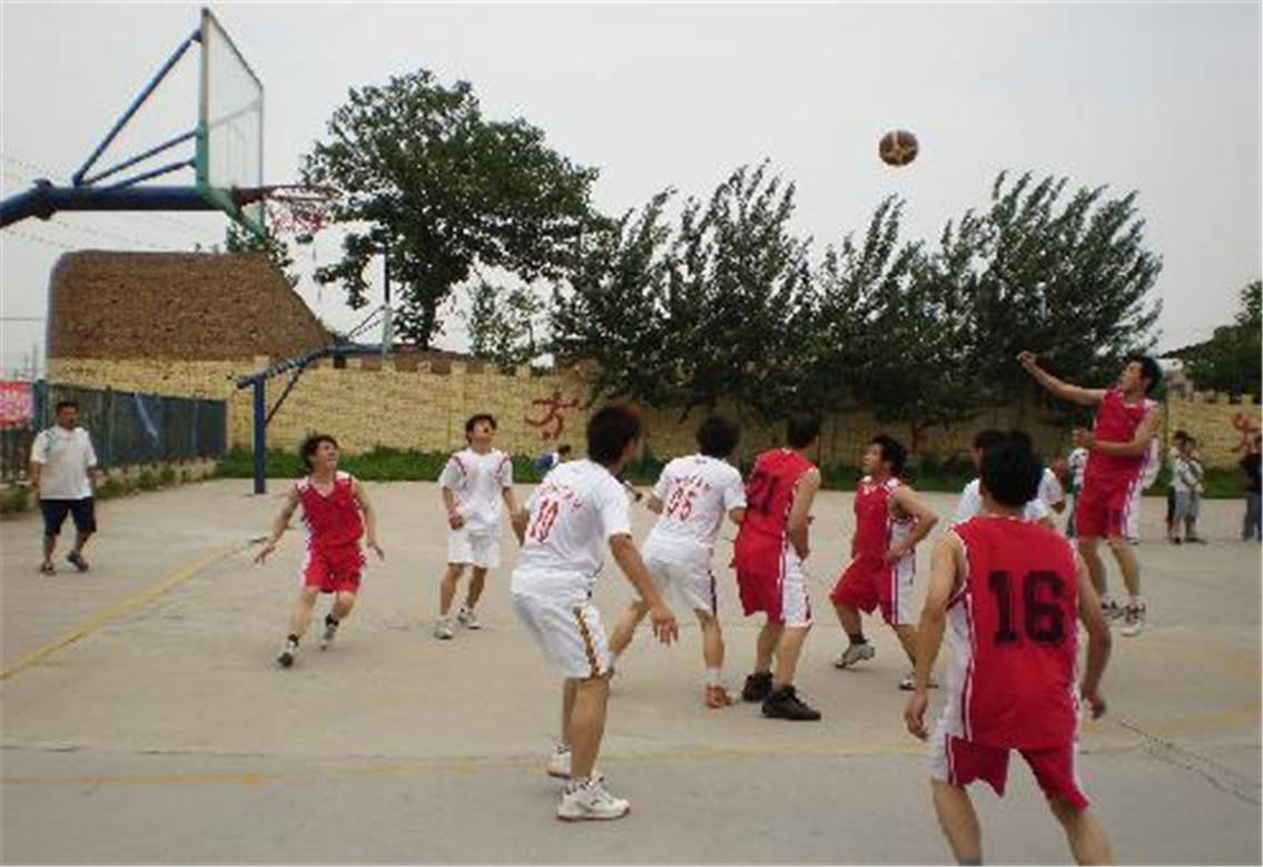 10工会组织篮球角逐篮球角逐